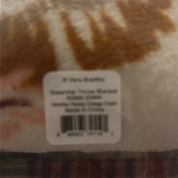 Vera Bradley Floral Blanket in Cream and Brown - Picture 3 of 7